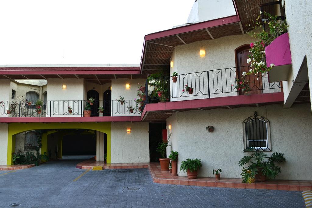Hotel Villa Del Sol Expo Guadalajara Bagian luar foto