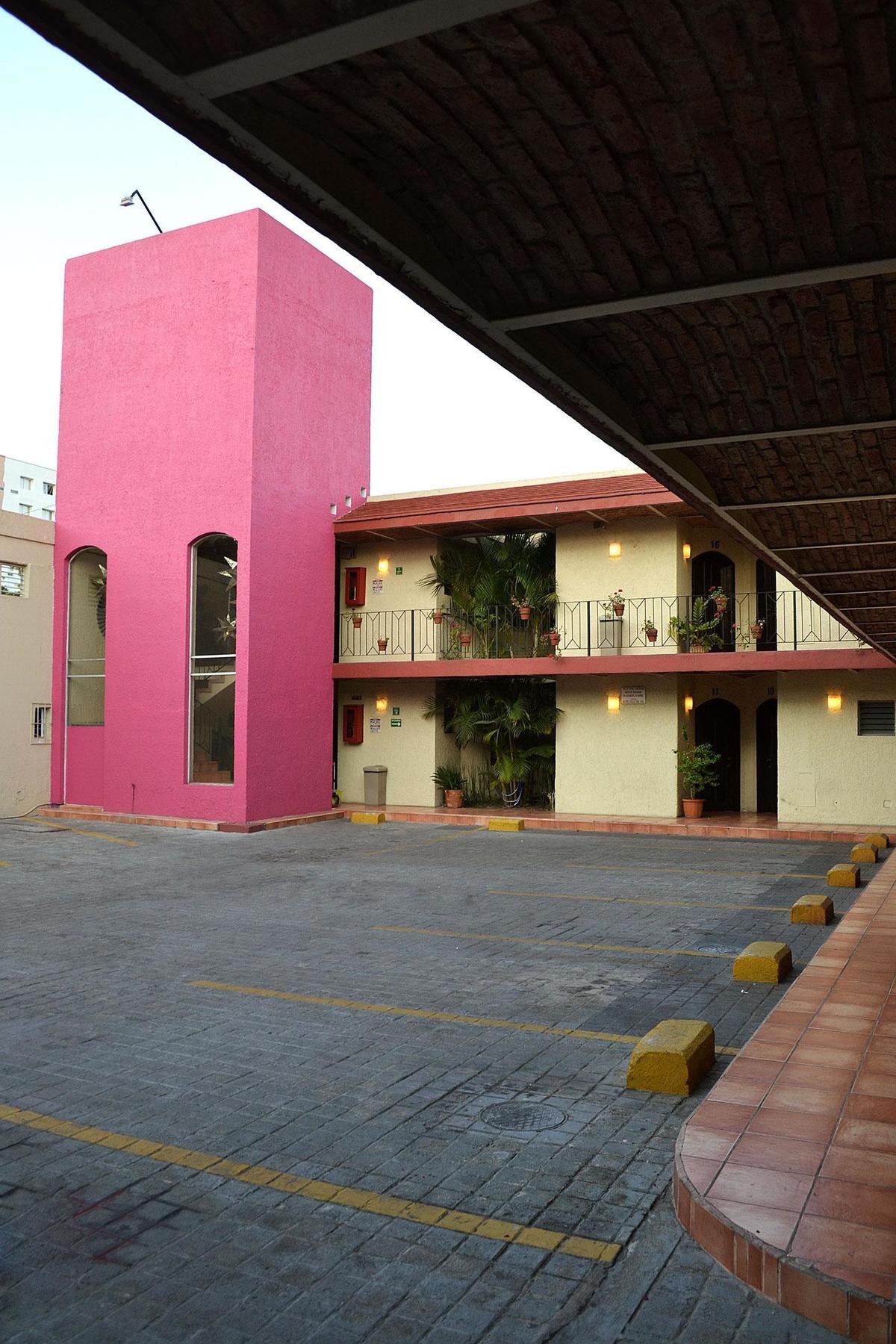 Hotel Villa Del Sol Expo Guadalajara Bagian luar foto
